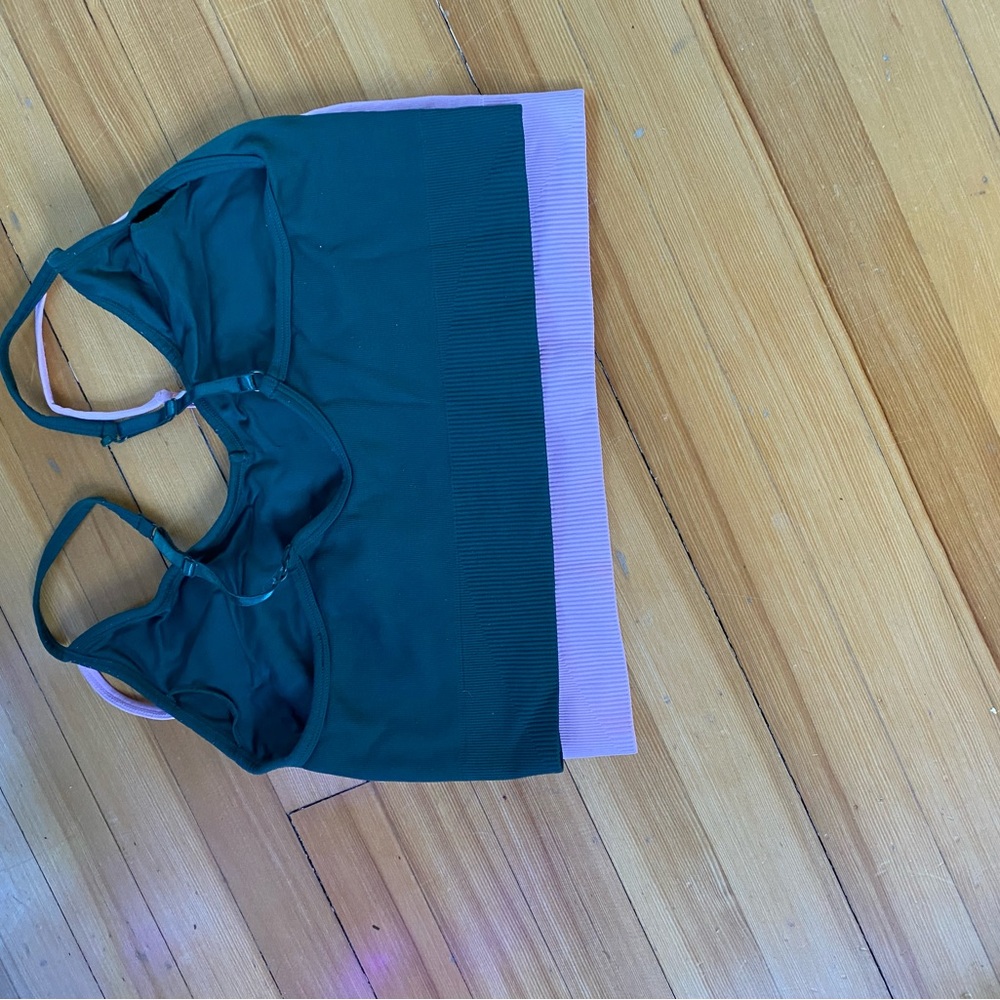 Vitality Seamless Sports Bra - 2 bras - Picture 4 of 5